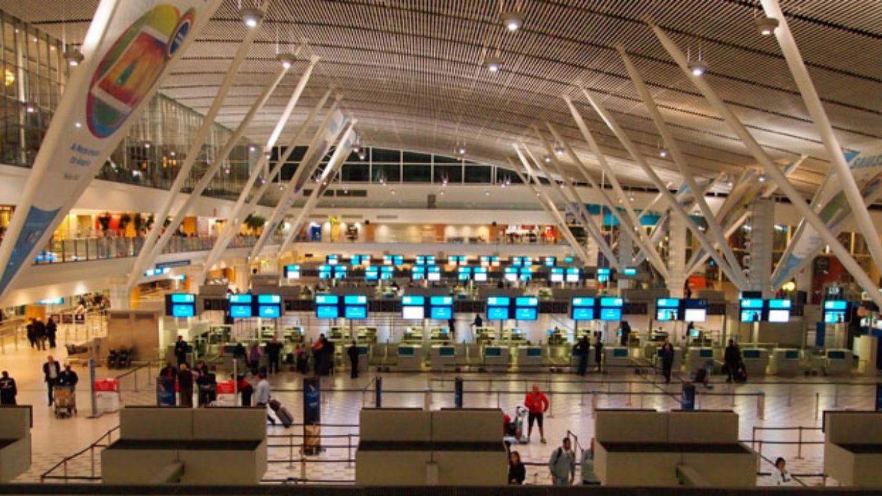 Frontier Airlines EWR  Terminal – Newark Liberty International Airport